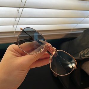 Raybans (w/ polarized lenses) CASE NOT INCLUDED